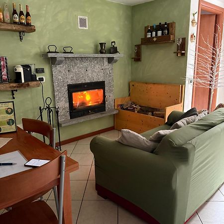 Alpaca'S House: Green, Animals & Lake View Bellano Luaran gambar
